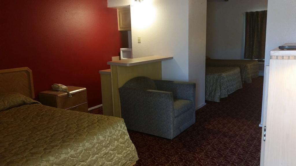 Executive Inn And Suites Waxahachie Buitenkant foto